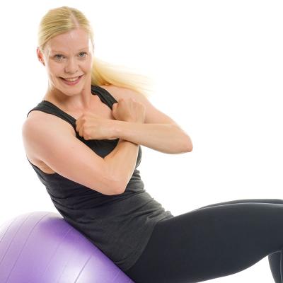 oblique crunch on ball