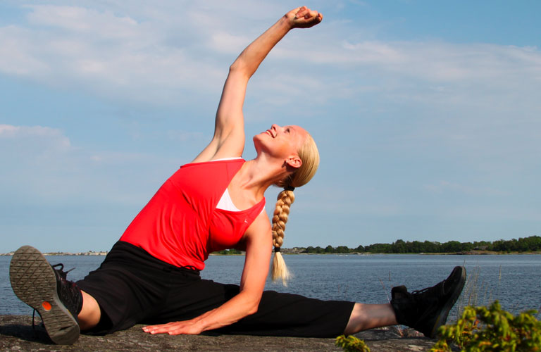 seated lateral stretch
