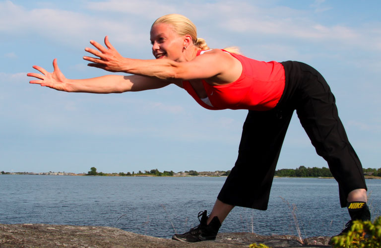 standing hamstring stretch 90