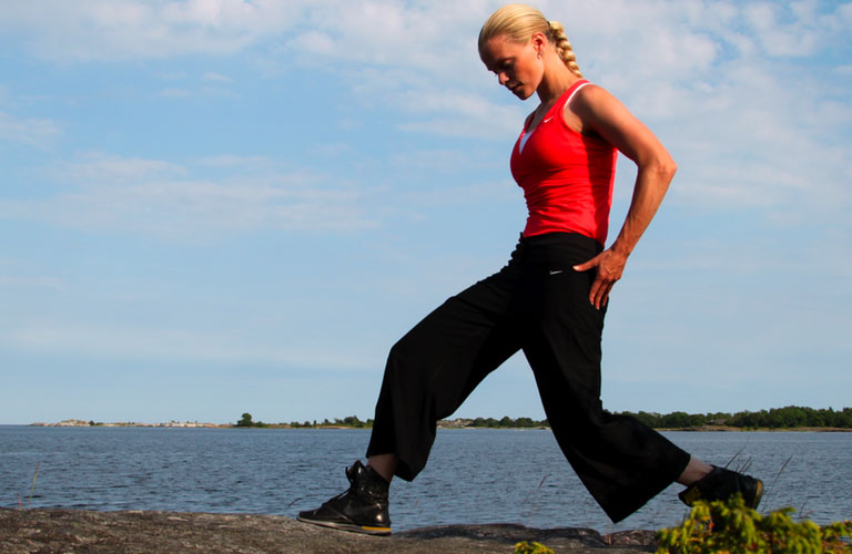 standing hip stretch