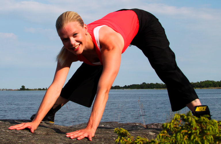 hamstrings standing