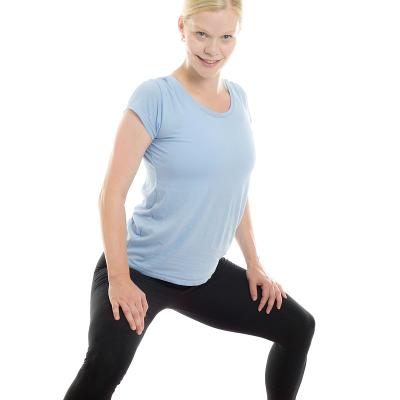 wide stance squat