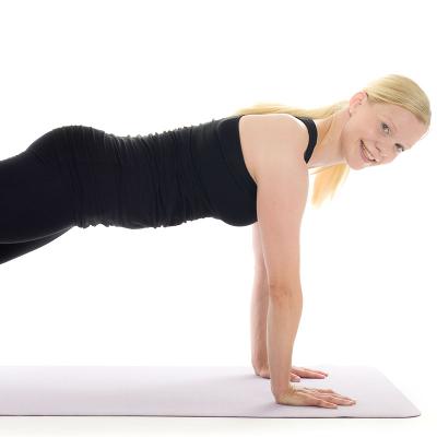 leg lift in plank position
